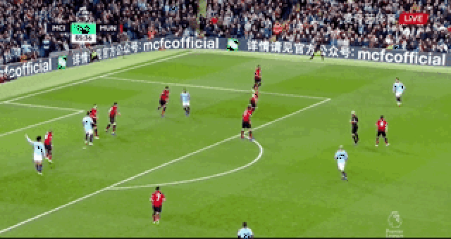 梅西以两次助攻助国际迈阿密首度称霸全美，引发海外球迷热议