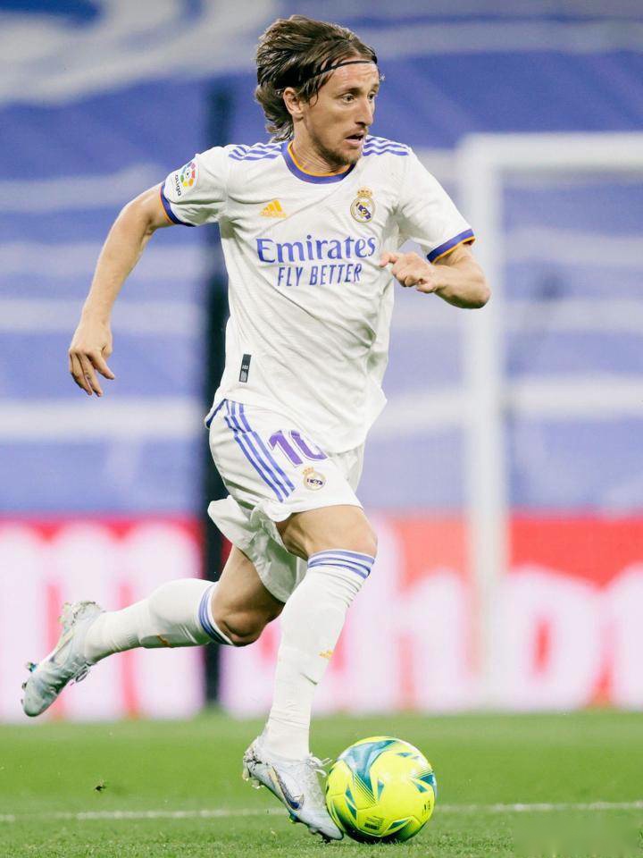 度假村博彩股估值提升