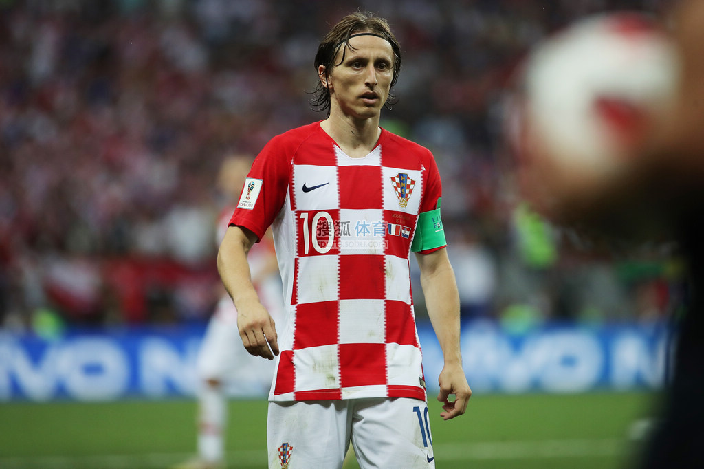 欧冠联赛战术分析：曼联攻防策略